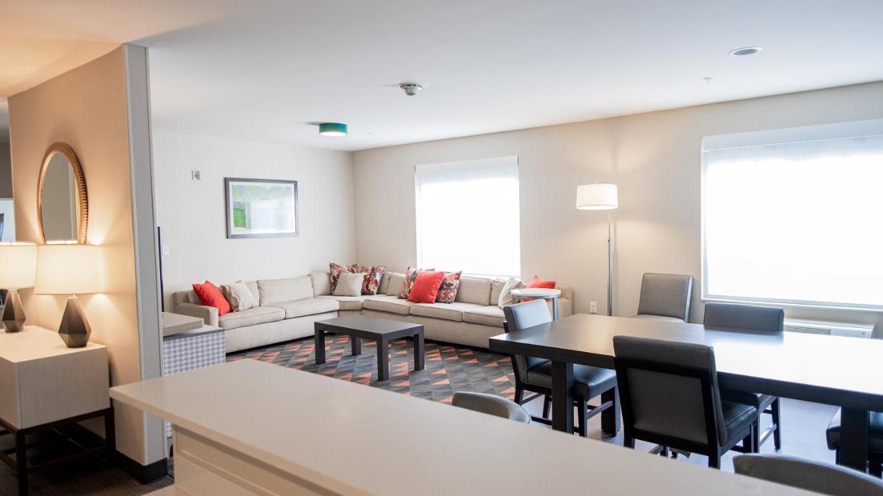 Holiday Inn & Suites Philadelphia W - Drexel Hill By Ihg Luaran gambar