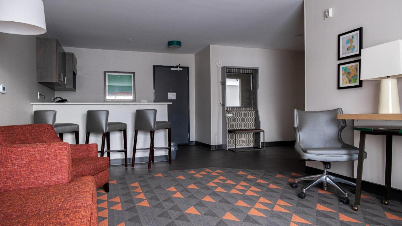 Holiday Inn & Suites Philadelphia W - Drexel Hill By Ihg Luaran gambar